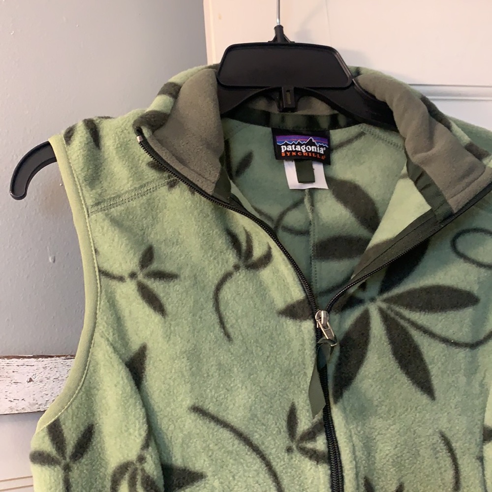 Patagonia Synchilla medium zip fleece vest! - Picture 4 of 5